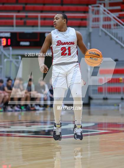 Thumbnail 2 in Norman North @ Mustang photogallery.
