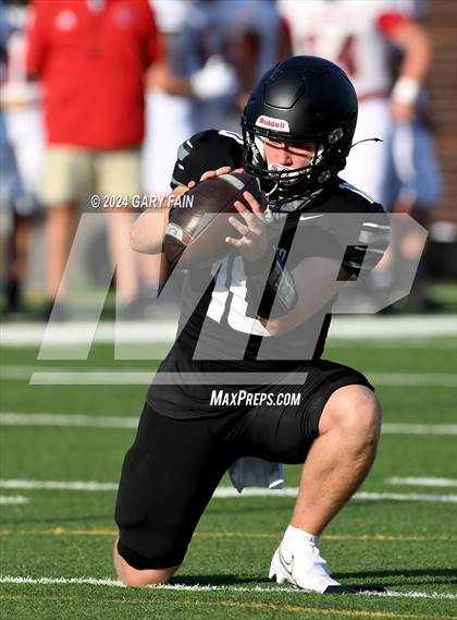Thumbnail 1 in Signal Mountain vs. Ridgeland (scrimmage) photogallery.