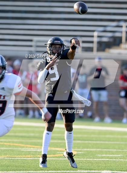 Thumbnail 2 in Signal Mountain vs. Ridgeland (scrimmage) photogallery.