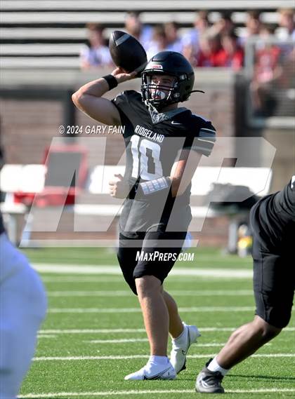 Thumbnail 1 in Signal Mountain vs. Ridgeland (scrimmage) photogallery.