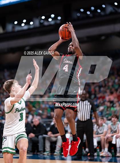 Thumbnail 1 in Paradise vs. Kountze (UIL 3A Basketball Division II Final) photogallery.