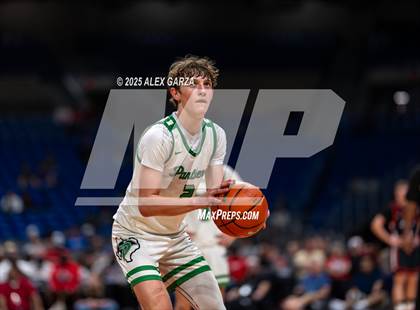 Thumbnail 2 in Paradise vs. Kountze (UIL 3A Basketball Division II Final) photogallery.