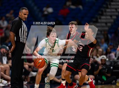 Thumbnail 3 in Paradise vs. Kountze (UIL 3A Basketball Division II Final) photogallery.