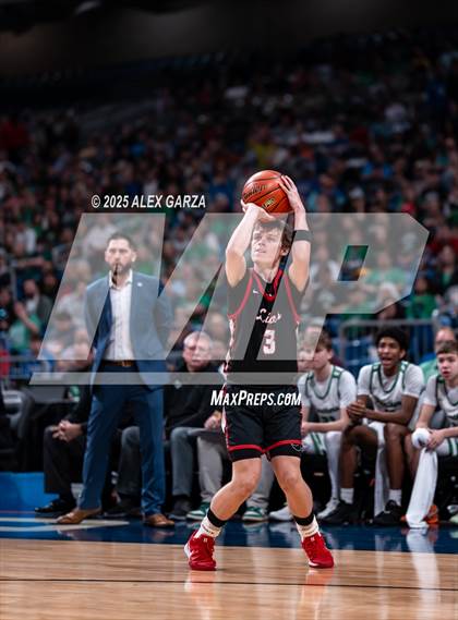 Thumbnail 1 in Paradise vs. Kountze (UIL 3A Basketball Division II Final) photogallery.