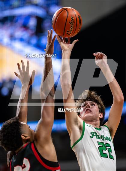 Thumbnail 1 in Paradise vs. Kountze (UIL 3A Basketball Division II Final) photogallery.