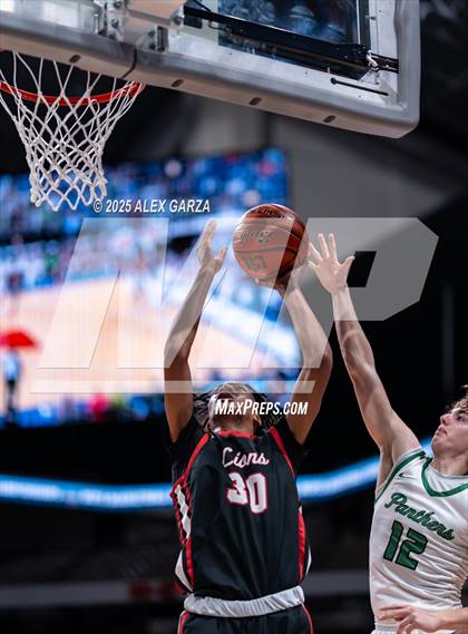 Thumbnail 3 in Paradise vs. Kountze (UIL 3A Basketball Division II Final) photogallery.