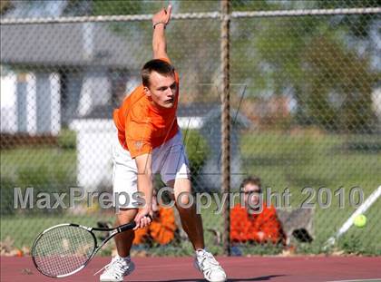 Thumbnail 2 in Freeport vs. Harlem photogallery.