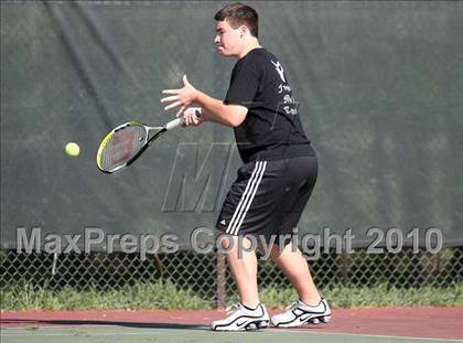 Thumbnail 3 in Freeport vs. Harlem photogallery.