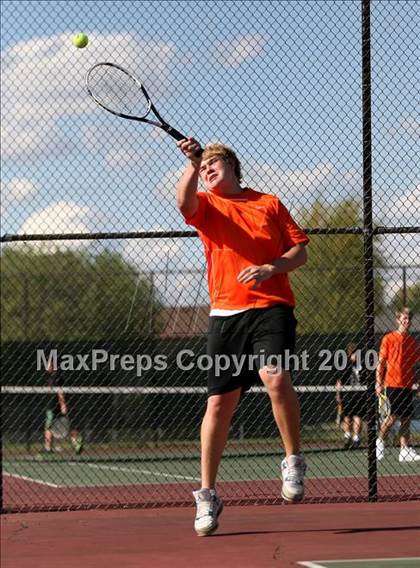 Thumbnail 2 in Freeport vs. Harlem photogallery.