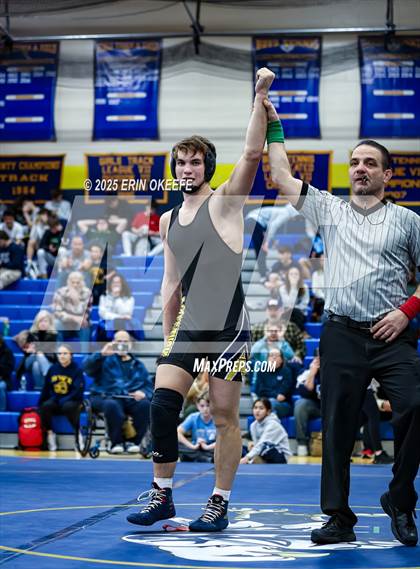 Thumbnail 2 in Wes Dolson Invitational @ Mattituck (Championship Rounds) photogallery.