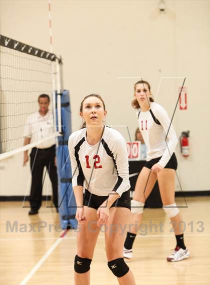 Thumbnail 3 in Desert Ridge vs. Basha  (Nike Tournament of Champions) photogallery.