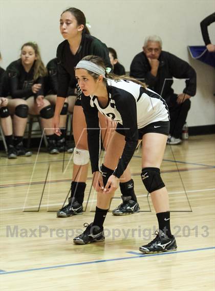 Thumbnail 2 in Desert Ridge vs. Basha  (Nike Tournament of Champions) photogallery.