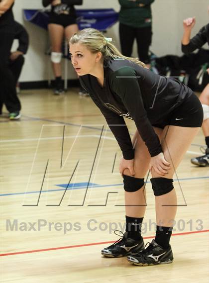 Thumbnail 2 in Desert Ridge vs. Basha  (Nike Tournament of Champions) photogallery.