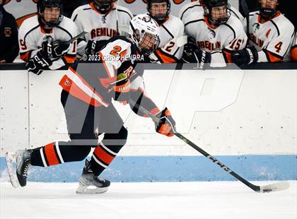 Thumbnail 1 in Brother Rice @ Houghton photogallery.