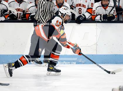Thumbnail 2 in Brother Rice @ Houghton photogallery.