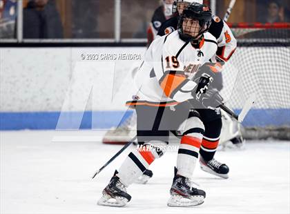 Thumbnail 1 in Brother Rice @ Houghton photogallery.