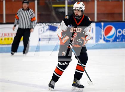 Thumbnail 1 in Brother Rice @ Houghton photogallery.