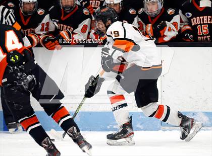Thumbnail 2 in Brother Rice @ Houghton photogallery.