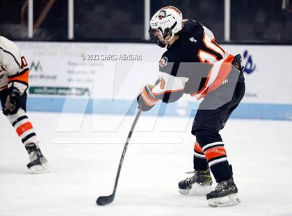 Thumbnail 1 in Brother Rice @ Houghton photogallery.