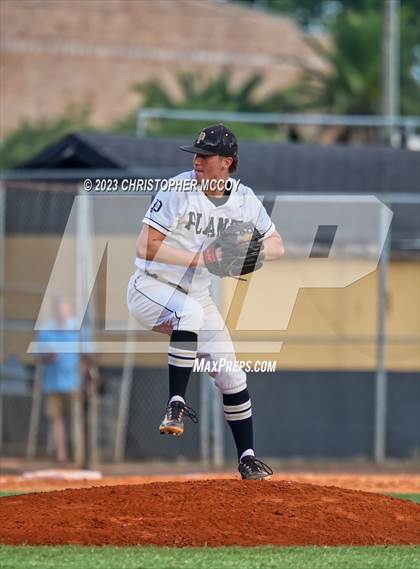 Thumbnail 1 in Lakewood Ranch vs. Plant (FHSAA 7A Regional Semifinal) photogallery.
