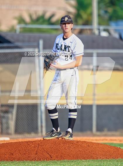 Thumbnail 1 in Lakewood Ranch vs. Plant (FHSAA 7A Regional Semifinal) photogallery.