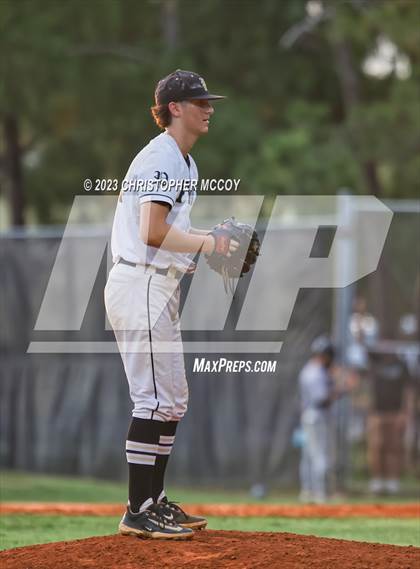 Thumbnail 2 in Lakewood Ranch vs. Plant (FHSAA 7A Regional Semifinal) photogallery.