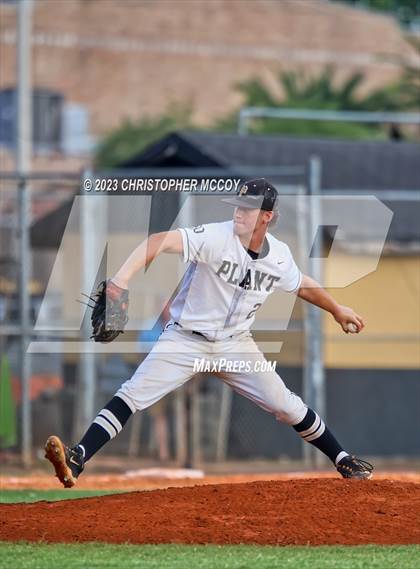 Thumbnail 1 in Lakewood Ranch vs. Plant (FHSAA 7A Regional Semifinal) photogallery.