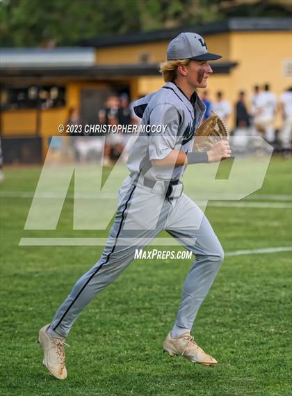 Thumbnail 1 in Lakewood Ranch vs. Plant (FHSAA 7A Regional Semifinal) photogallery.