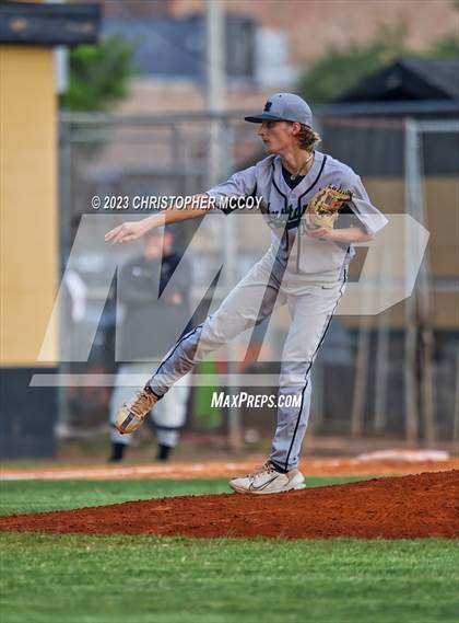 Thumbnail 3 in Lakewood Ranch vs. Plant (FHSAA 7A Regional Semifinal) photogallery.