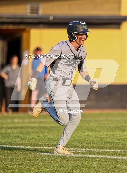 Thumbnail 1 in Lakewood Ranch vs. Plant (FHSAA 7A Regional Semifinal) photogallery.