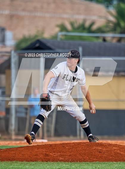 Thumbnail 3 in Lakewood Ranch vs. Plant (FHSAA 7A Regional Semifinal) photogallery.