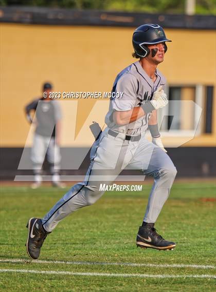 Thumbnail 3 in Lakewood Ranch vs. Plant (FHSAA 7A Regional Semifinal) photogallery.