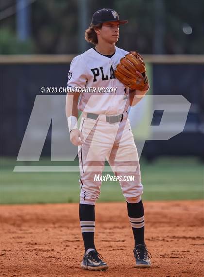 Thumbnail 3 in Lakewood Ranch vs. Plant (FHSAA 7A Regional Semifinal) photogallery.
