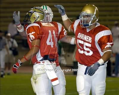 Thumbnail 1 in 2005 So Cal Shrine Game photogallery.