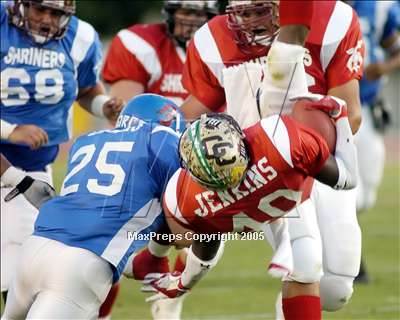 Thumbnail 1 in 2005 So Cal Shrine Game photogallery.