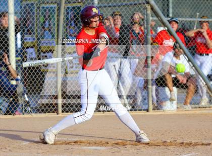 Thumbnail 1 in Royal vs. Simi High photogallery.