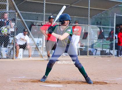 Thumbnail 1 in Royal vs. Simi High photogallery.
