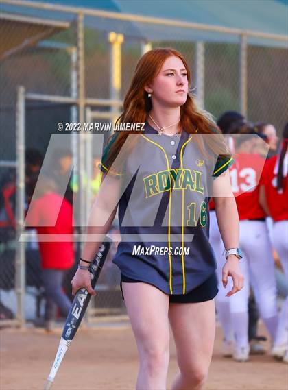 Thumbnail 2 in Royal vs. Simi High photogallery.