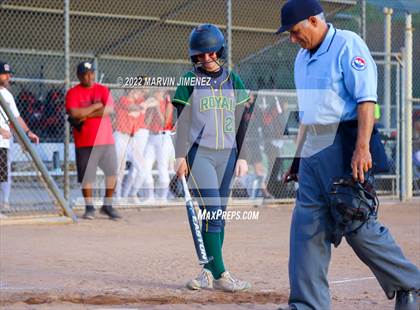 Thumbnail 3 in Royal vs. Simi High photogallery.