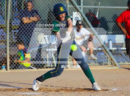 Thumbnail 3 in Royal vs. Simi High photogallery.