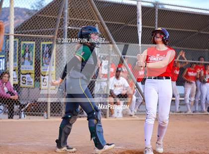 Thumbnail 2 in Royal vs. Simi High photogallery.