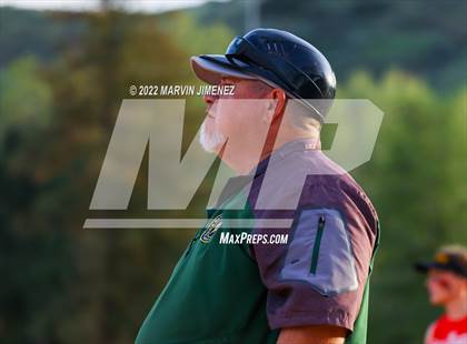 Thumbnail 2 in Royal vs. Simi High photogallery.