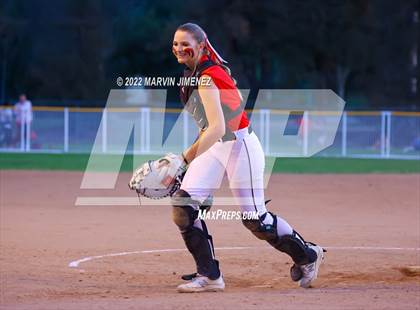Thumbnail 3 in Royal vs. Simi High photogallery.