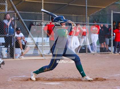 Thumbnail 1 in Royal vs. Simi High photogallery.