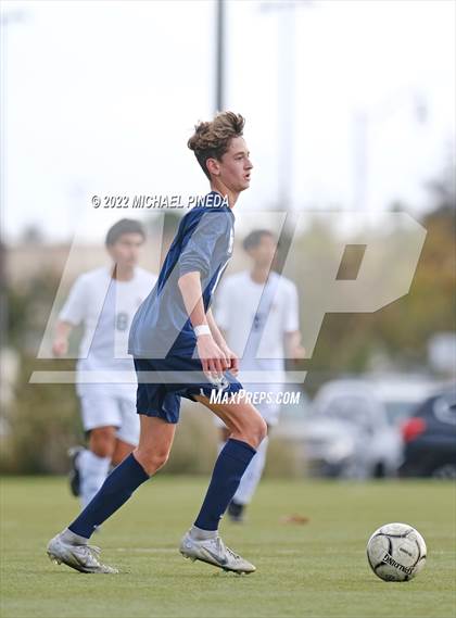 Thumbnail 3 in Calvary Chapel vs Savanna photogallery.