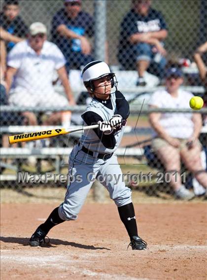 Thumbnail 2 in Columbia vs Lamar Consolidated (First Capitol Classic) photogallery.