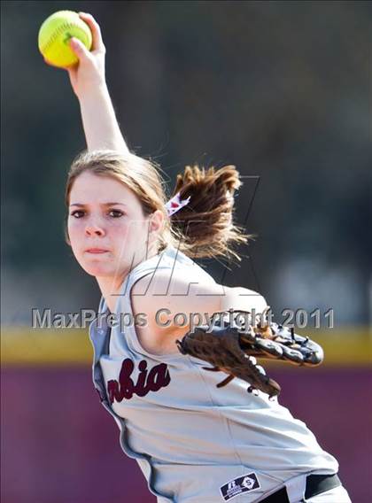 Thumbnail 2 in Columbia vs Lamar Consolidated (First Capitol Classic) photogallery.
