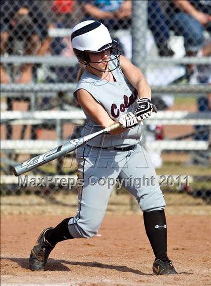 Thumbnail 2 in Columbia vs Lamar Consolidated (First Capitol Classic) photogallery.