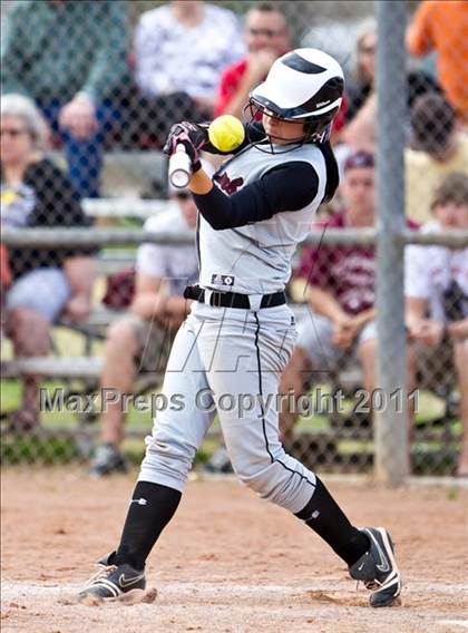 Thumbnail 2 in Columbia vs Lamar Consolidated (First Capitol Classic) photogallery.