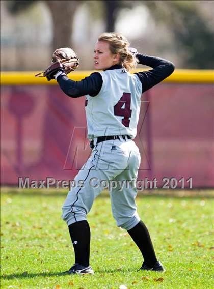 Thumbnail 1 in Columbia vs Lamar Consolidated (First Capitol Classic) photogallery.